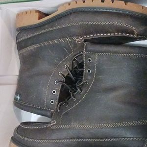 Women's Eastland boots, black and tan size 10